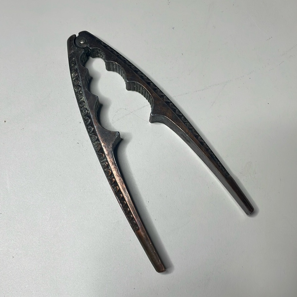 Vintage‎ Nutcracker. Made in Italy! GUC. Has patina. Nice piece!